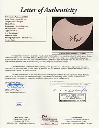 Доналд Фаген потпиша автограм со целосна големина Фендер Акустична гитара Б/ Jamesејмс Спенс автентикација JSA COA - Стили Дан, не може