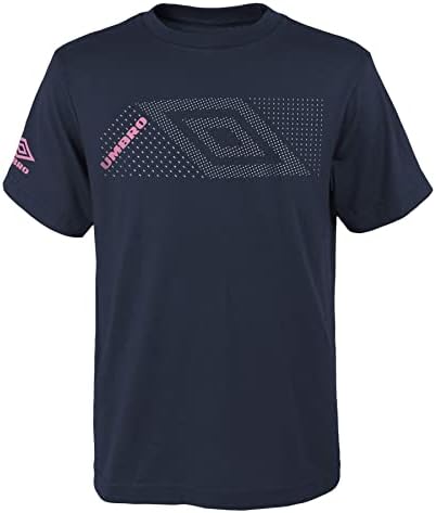 Момчињата Umbro ја поврзуваат маицата со точки