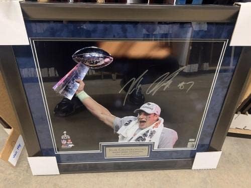Роб Гронковски потпиша автограмирана фотографија со прилагодено фото, врамени на 20x24 Super Bowl NEP - Autographed NFL фотографии