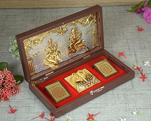 Goldgiftideas злато позлатена Махалакшми Ганеша Фото рамка со Чаран Падука, Врати подароци за домаќинството Поја, Лакшми-Ганеш Јантра