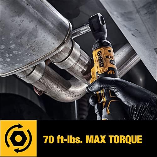 Вклучен е Dewalt 20V Max Ratchet, 3/8 инчи, 70 lbs вртежен момент, батерија и торба за складирање