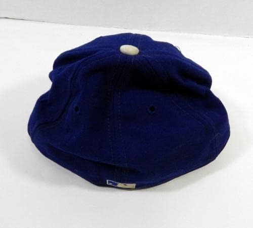 2000-03 Канзас Сити Ројалс Скот Мулен 57 Игра користена сина капа 7.25 DP22780 - Игра користена МЛБ капи