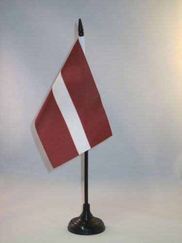 ЗНАМЕ На Аз Латвија Знаме на Маса 4 х 6 - латвиско Биро знаме 15 х 10 см-Црн Пластичен Стап И Основа