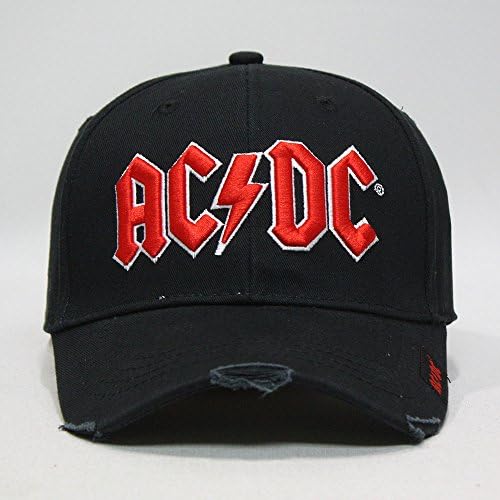 AC/DC потресена црвена боја на бело -бејзбол капа на бело карпи