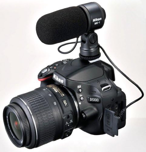 Nikon 27045 ME-1 стерео микрофон испорачан со ветерниот екран и мека кутија