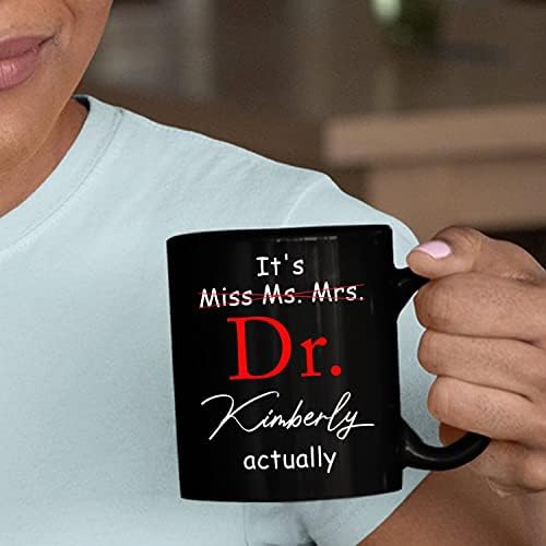 Прилагодени жени доктор Кригла за кафе 11 15 мл, тоа е госпоѓица г -ѓа г ​​-ѓа Д -р, всушност, керамички црн чај, сопствено