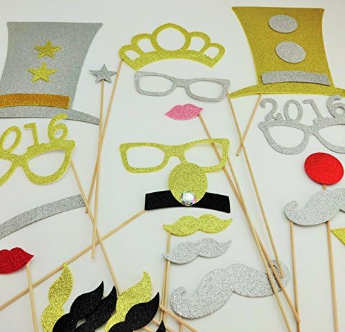 Нова Година Очила за фото штанд реквизити на мустаќи на стап за забава фаворизираат 2 очила за година
