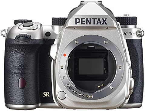 Pentax K-3 Марк III APS-C-Формат Dslr Тело На Камерата, Сребро Со Pentax D-BG8 Зафат На Батеријата, Црна