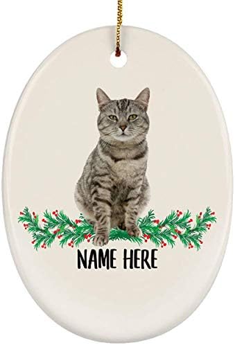 Смешна таби мачка сива персонализирана име подароци 2023 украси за новогодишна елка овална керамика