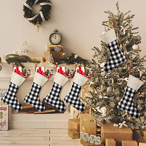 Skylety 6 парчиња 20 инчи Божиќни чорапи Бурлап карирани чорапи Божиќни дрвја чорапи Божиќни камиони што висат чорапи за семеен