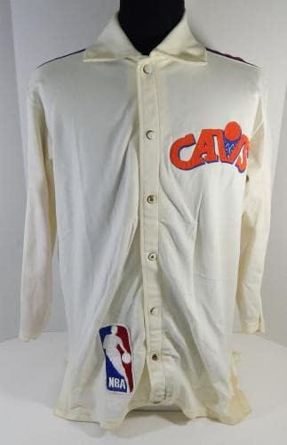 Кливленд Кавалиерс #10 Игра користеше бела јакна и панталони 44/34 DP26333 - НБА игра користена