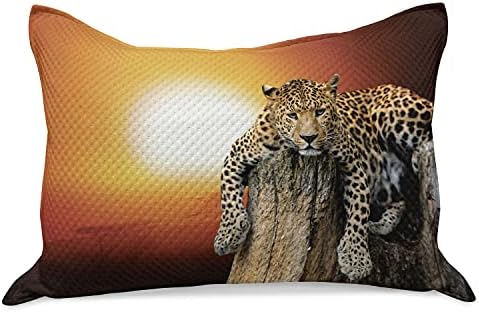 Ambesonne Savannah плетена ватенка pemowcover, леопард што седи на суво дрво на зајдисонце опасност во воздухот голема мачка со забележана форма, стандардна покривка за перница
