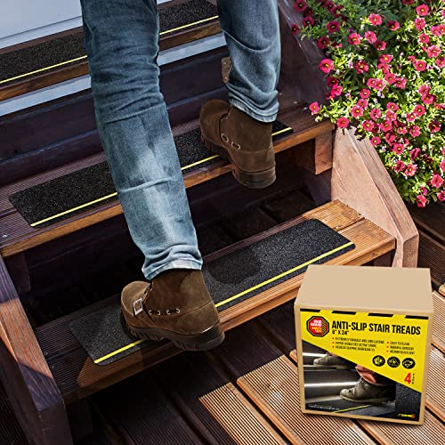 Стражар за лизгање САД направија на отворено скалила на скалила кои не се лизгаат скалила за скали за дрвени чекори - лента