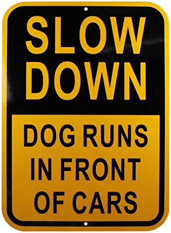 Забавете кучиња трчаат пред автомобилите потпишуваат алуминиум жолт рефлективен знак УВ заштитен и водоотпорен 10 x 14 инч 0,40 милји октагон 'рѓа бесплатно
