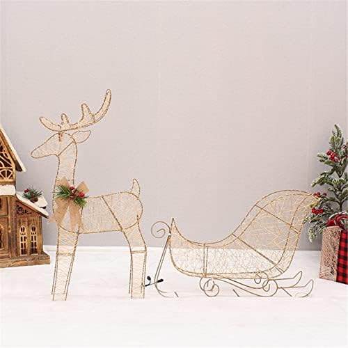 Божиќни осветлени ирвари со топла бела светлина што осветлуваат домашни тревници Двор градина затворен простор за украсување на елени, украсен украс