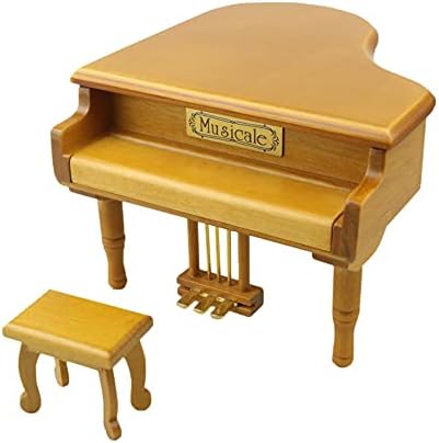ХГВВНМ Дрвен Гранд Еднаш, во декемвриска музичка кутија во форма на пијано со мала столица, креативен роденденски подарок за