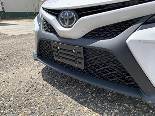 Заграда за регистарски таблички на предниот браник за Toyota Camry Camry Hybrid 2018-2023, Set Set Plate Set W Единствени завртки за завртки и комплет за клучеви, комплет за монтирање на оз