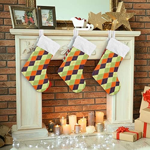 Алаза Божиќни чорапи обоени карирани класични персонализирани големи декорации за порибување за семејни сезонски празници Декор 1 пакет,
