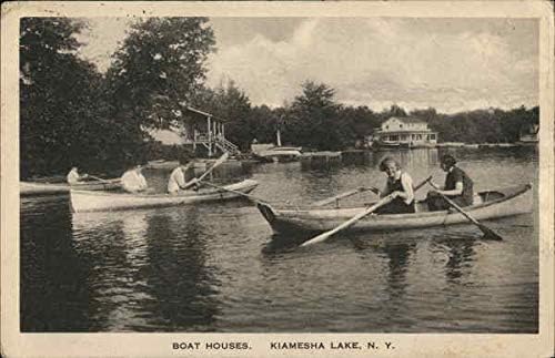 Поглед на Вода На Куќи За Чамци Езерото Киамеша, Њујорк Њујорк Оригинална Античка Разгледница