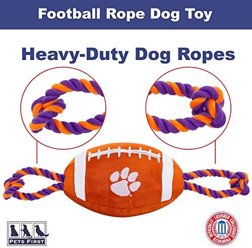 Миленичиња прва NCAA Clemson Tigers Football Dog Toy, тешки квалитетни најлонски материјали, силни влечни јажиња, внатрешен пискач, боја
