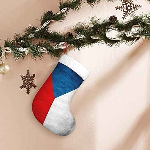 QG ZZX Божиќни чорапи со бела супер мека кафуличка манжетна Чешка ретро знаме Божиќни чорапи Божиќни украси порибување
