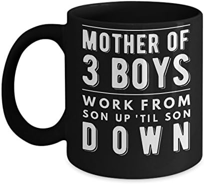 Мамо на три 3 момчиња кригла подарок од Денот на синот на мајката смешна кафе