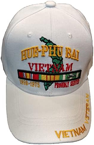 Hue-phu bai ветеран од Виетнам гордо му служеше на бејзбол капачето бело