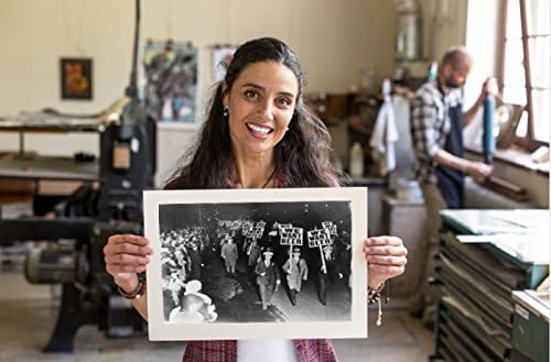 1956 година Луис Амстронг и Грејс Кели се прикажани заедно со Бинг Крозби, Френк Синатра и Селест Холм во МГМ движење Слика „Високо општество“ Гроздобер 8x10 Фотограф?