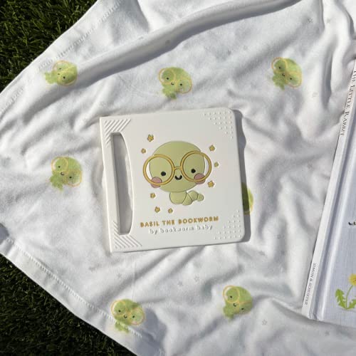 Bookworm Baby Essentials Пакет за подароци | Василиј The Bookworm Teether и Swaddle Blacket & Beanie Set | Премиум 3-во-1 сет за тушеви за бебиња и новороденчиња