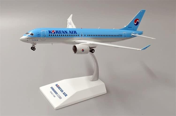 JC Wings Corean Air Bombardier CS300 HL8313 со Stand Limited Edition 1/200 Diecast Aircraft претходно изграден модел