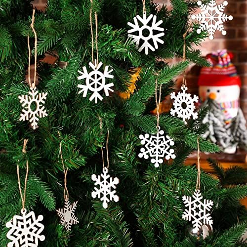 30 парчиња Божиќно дрво снегулки исечоци од снегулки дрвени украси шупливи снегулки што висат украси за украси за новогодишни елки и занаетчиски