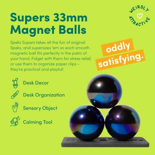 Speks Supers, топки со магнети од 33 мм фигури играчки за возрасни, сет од 3 со плоча за приказ, одлични украси за канцелариски биро и подароци за олеснување на стресот